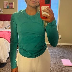 Lululemon run swiftly tech long sleeve